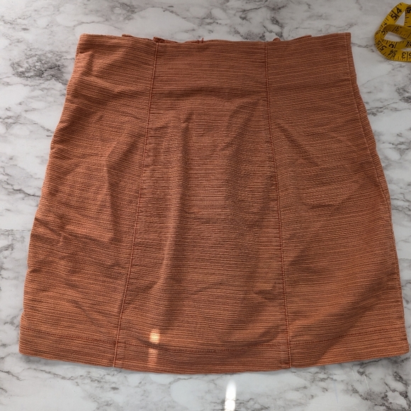 Free People Mini Skirt Size 10 - Picture 7 of 8